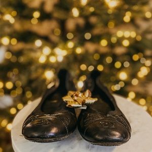 🖤🩰CHANEL 100% AUTHENTIC VINTAGE ELASTIC BLACK LEATHER BALLET FLATS